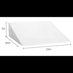 Wedge pillow to support neck, back & head
